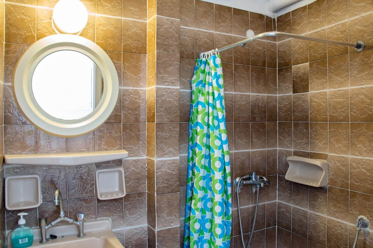 פיתגוריו Hotel Tarsanas מראה חיצוני תמונה